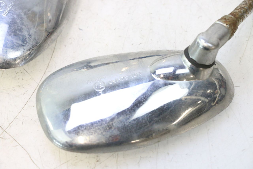 photo de PAAR SPIEGELS YIYING RETRO 125 (2008 - 2018) - Overzicht