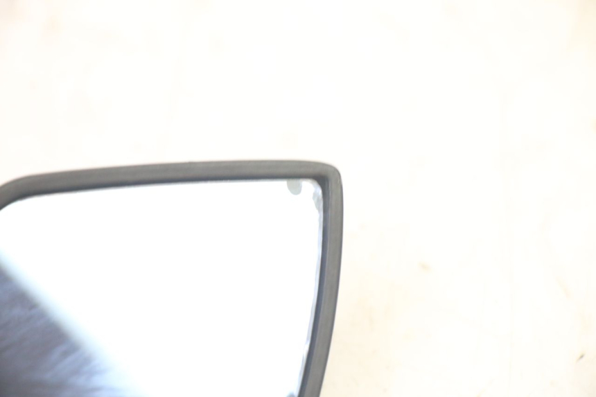 photo de SET SPIEGELS SUZUKI SV S 650 (2003 - 2009) - Bevestigingspunten