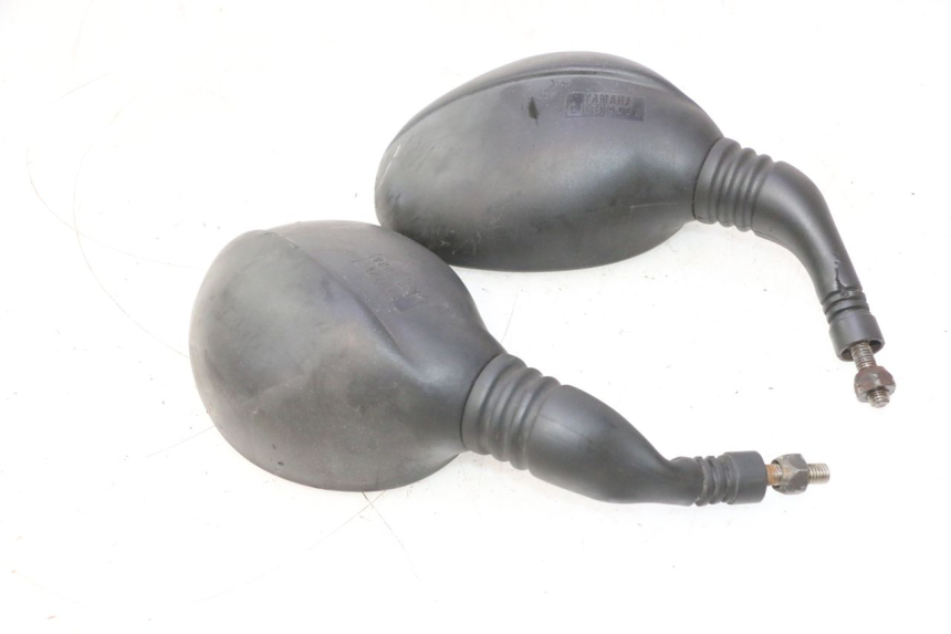 photo de PAAR SPIEGELS YAMAHA YP MAJESTY 125 (1998 - 2001) - Bevestigingspunten
