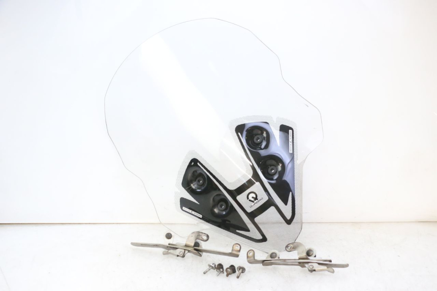 photo de WINDSCHERM QUADRO 4 4D 350 (2015 - 2018) - Hoofdaanzicht