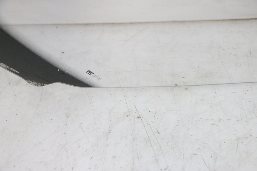 photo de WINDSCHERM SUZUKI BURGMAN 125 (2007 - 2014) - Detailaanzicht