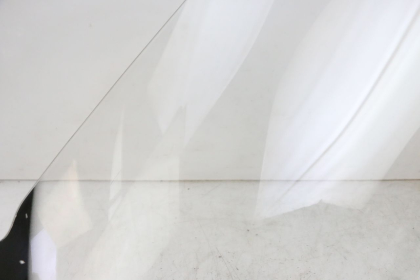 photo de WINDSCHERM SUZUKI BURGMAN 125 (2007 - 2014) - Zoom op gebruiksstaat