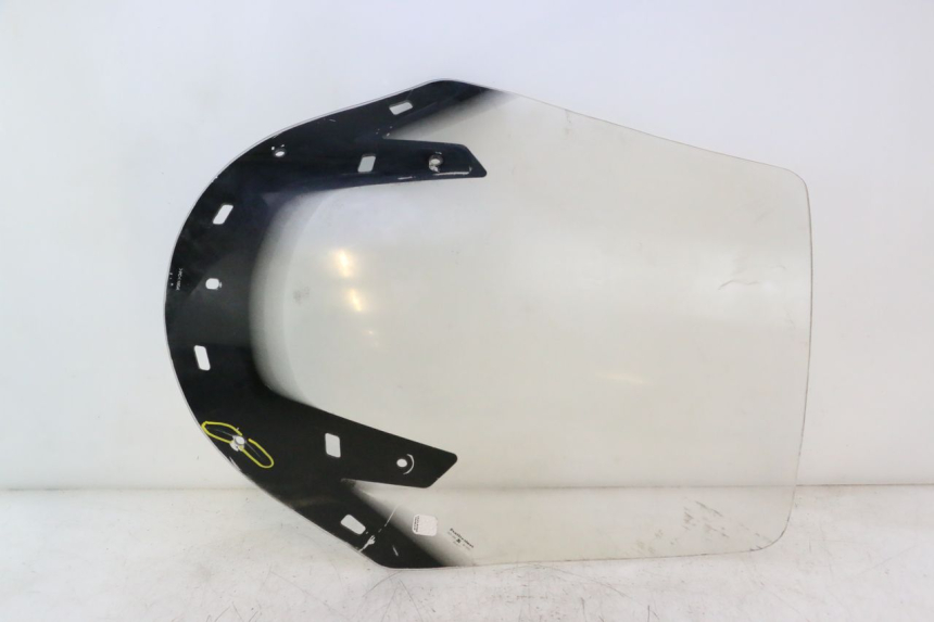 photo de WINDSCHERM SUZUKI BURGMAN EXECUTIVE ABS 650 (2006 - 2012) - Hoofdaanzicht