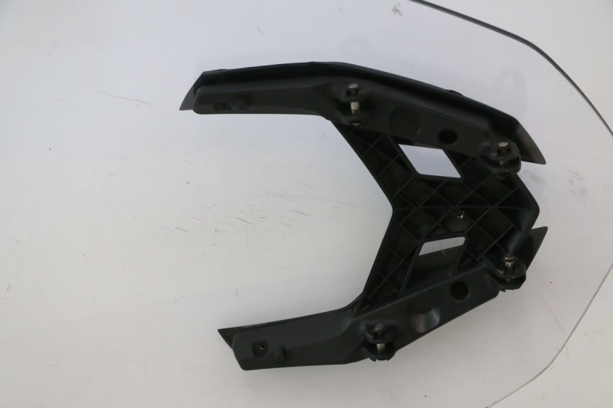 photo de WINDSCHERM BMW C SPORT 650 (2015 - 2021) - Bevestigingspunten