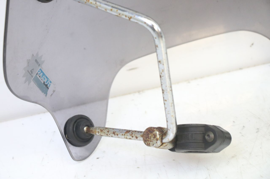 photo de WINDSCHERM APRILIA CLASSIC 125 (1995 - 2001) - Bevestigingspunten