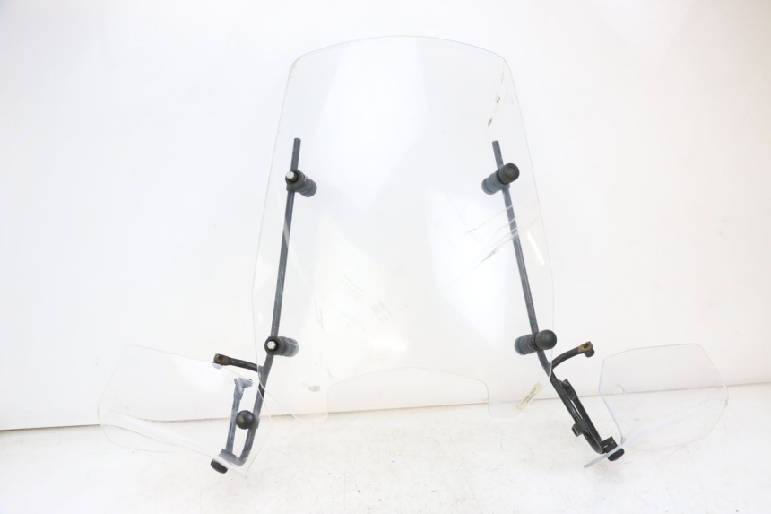 photo de WINDSCHERM PEUGEOT E-VIVACITY 1 (2012 - 2018) - Hoofdaanzicht