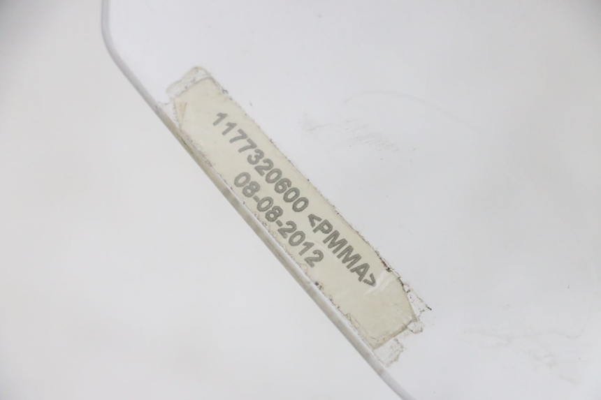 photo de WINDSCHERM PEUGEOT E-VIVACITY 1 (2012 - 2018) - Zoom op gebruiksstaat