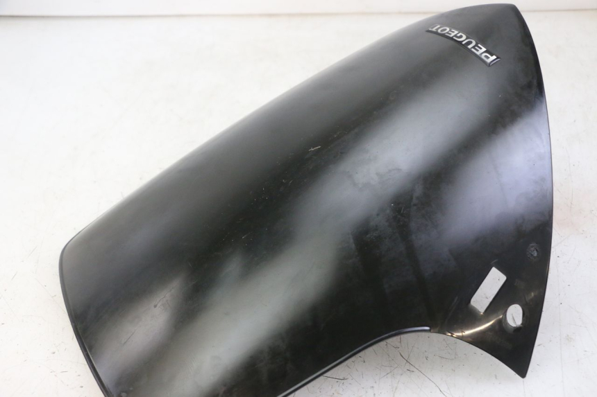 photo de WINDSCHERM PEUGEOT ELYSTAR 50 (2002 - 2014) - Detail van het onderdeel