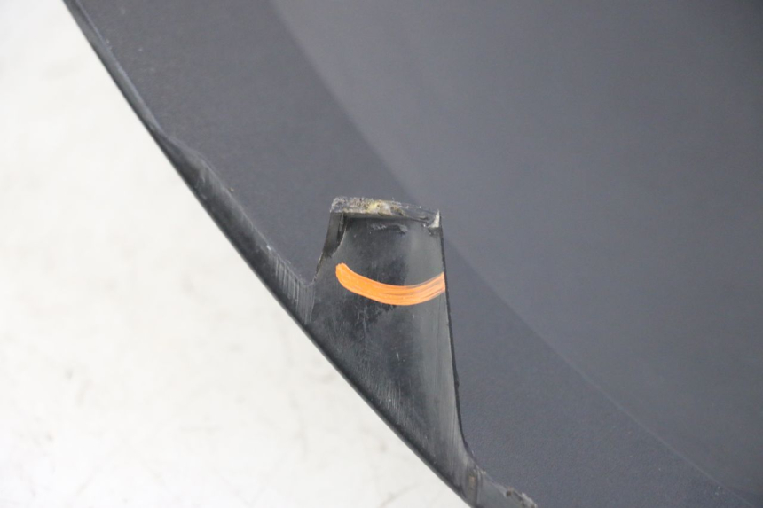 photo de WINDSCHERM PEUGEOT ELYSTAR 50 (2002 - 2014) - Kenmerkende details