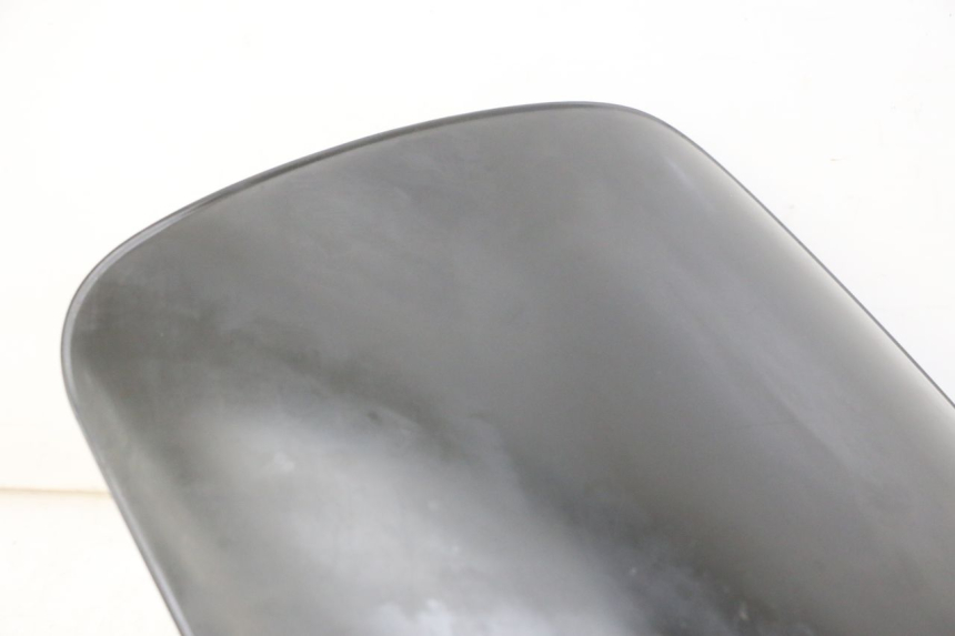 photo de WINDSCHERM PEUGEOT ELYSTAR 50 (2002 - 2014) - Focus op structuur