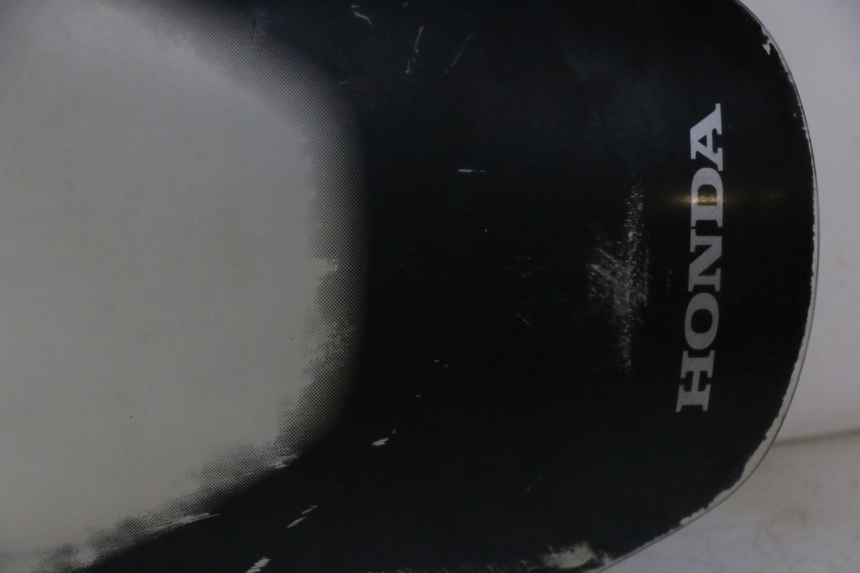 photo de WINDSCHERM HONDA FES S-WING SWING ABS 125 (2007 - 2015) - Kenmerkende details