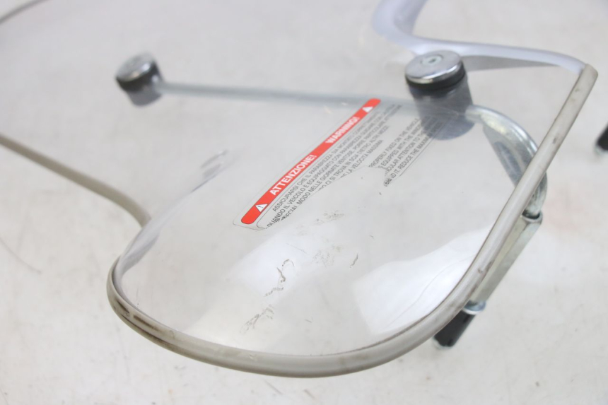 photo de WINDSCHERM PIAGGIO FLY 125 (2005 - 2012) - Staat van het oppervlak