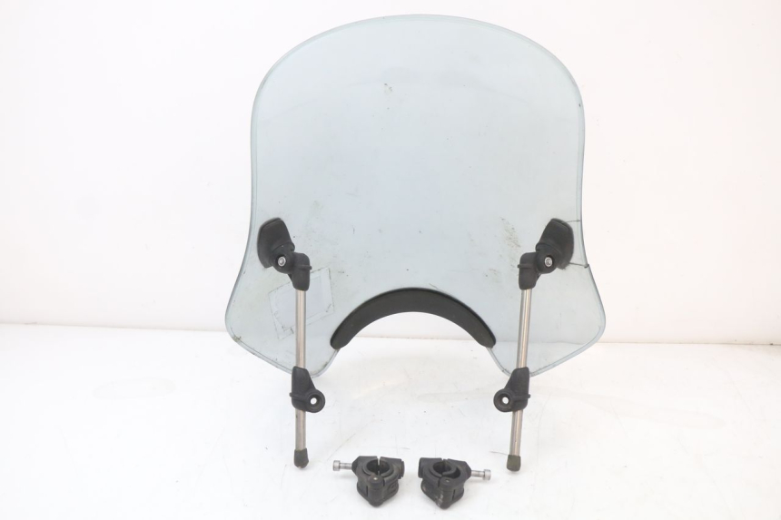 photo de WINDSCHERM SUZUKI GN 125 (1997 - 2000) - Technische close-up