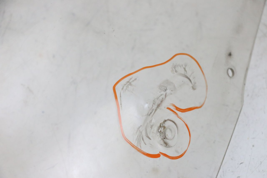 photo de WINDSCHERM KAWASAKI GPZ RX 1000 (1986 - 1988) - Bevestigingspunten