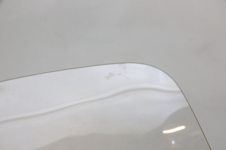 photo de WINDSCHERM HONDA FORZA 125 (2021 - 2025) - Bevestigingspunten