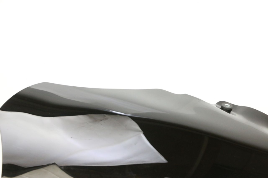 photo de WINDSCHERM PIAGGIO MP3 HPE 300 (2019 - 2026) - Focus op structuur