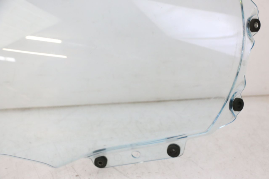 photo de WINDSCHERM PIAGGIO MP3 LT 300 (2010 - 2016) - Zoom op componenten