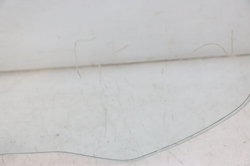 photo de WINDSCHERM PIAGGIO MP3 500 (2011 - 2015) - Markeringen en referenties