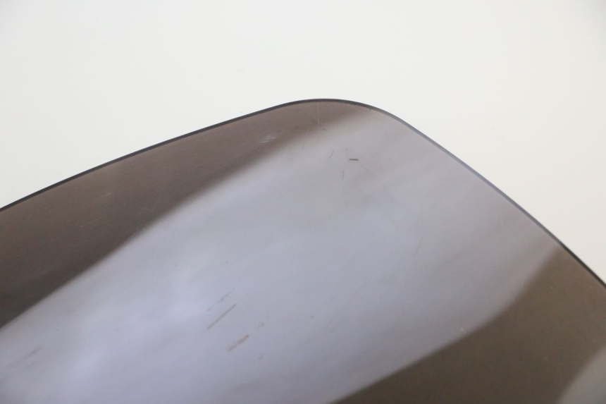 photo de WINDSCHERM PIAGGIO MP3 RL 250 (2006 - 2010) - Focus op structuur