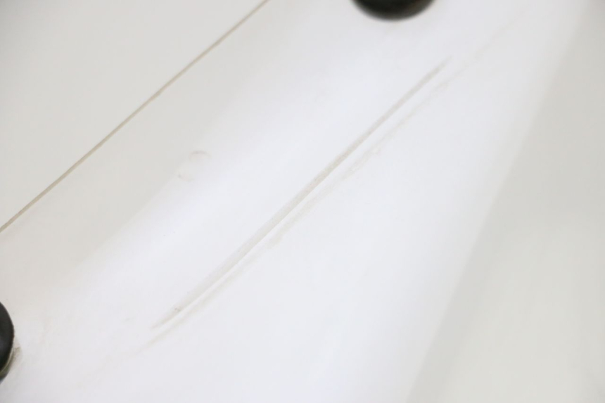 photo de WINDSCHERM PIAGGIO MP3 125 (2006 - 2014) - Bevestigingspunten