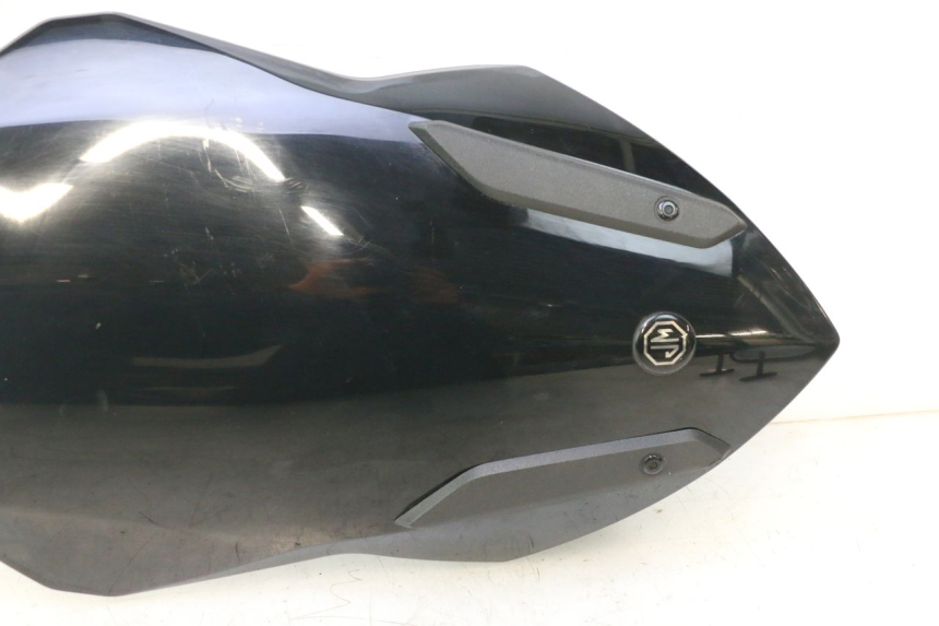 photo de WINDSCHERM JM MOTORS R-MAX TECH 50 (2024 - 2026) - Focus op structuur