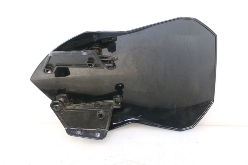 photo de WINDSCHERM JM MOTORS R-MAX TECH 50 (2024 - 2026) - Zoom op gebruiksstaat