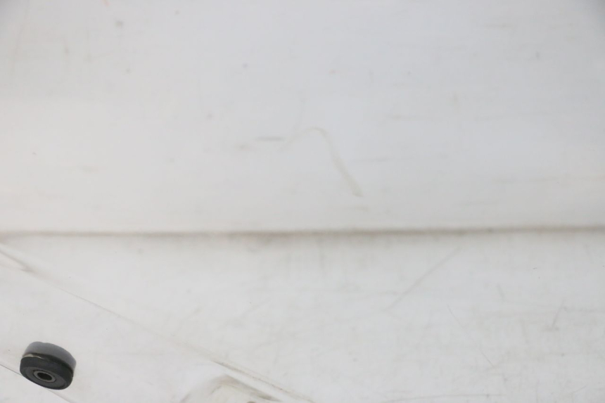 photo de WINDSCHERM PEUGEOT SATELIS COMPRESSOR K15 125 (2006 - 2009) - Zoom op componenten