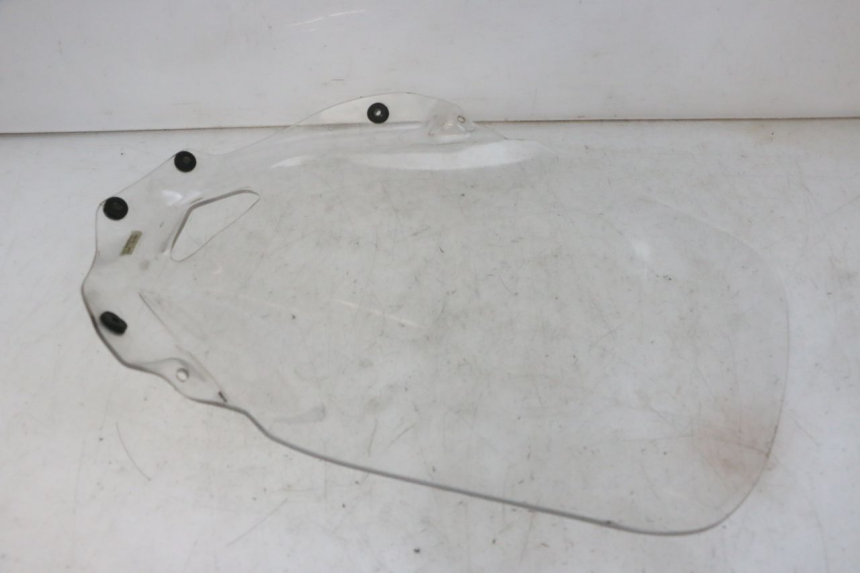 photo de WINDSCHERM PEUGEOT SATELIS COMPRESSOR K15 125 (2006 - 2009) - Zoom op gebruiksstaat