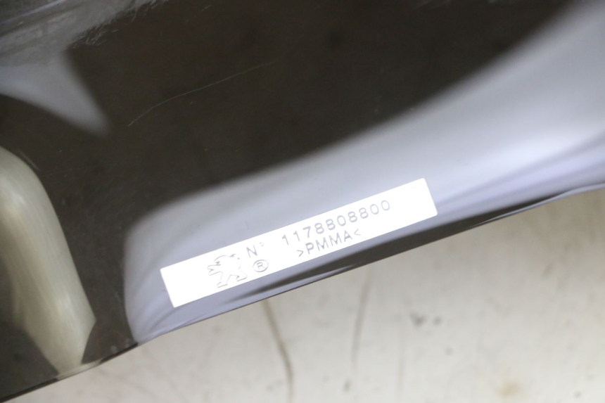 photo de WINDSCHERM PEUGEOT SATELIS 125 (2013 - 2018) - Visuele inspectie