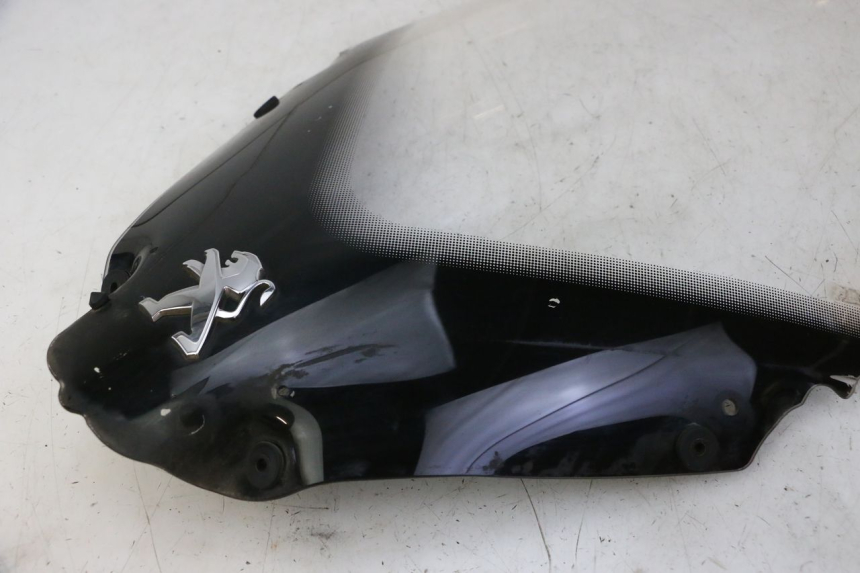 photo de WINDSCHERM PEUGEOT SATELIS 125 (2010 - 2012) - Markeringen en referenties