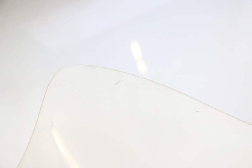 photo de WINDSCHERM RAZZO STEED 125 (2012 - 2018) - Zoom op componenten