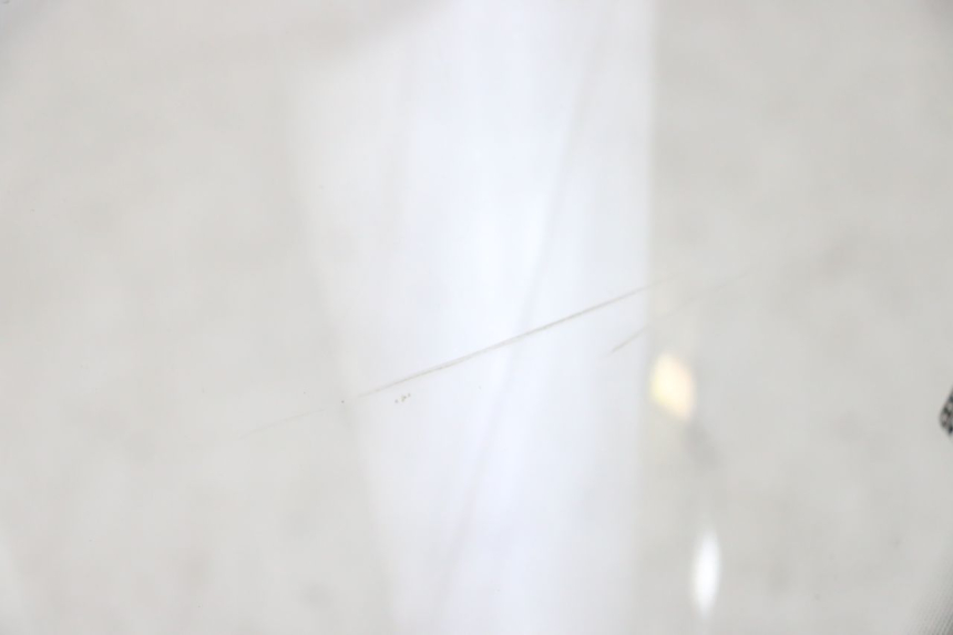 photo de WINDSCHERM SUZUKI BURGMAN 125 (2015 - 2017) - Zoom op componenten