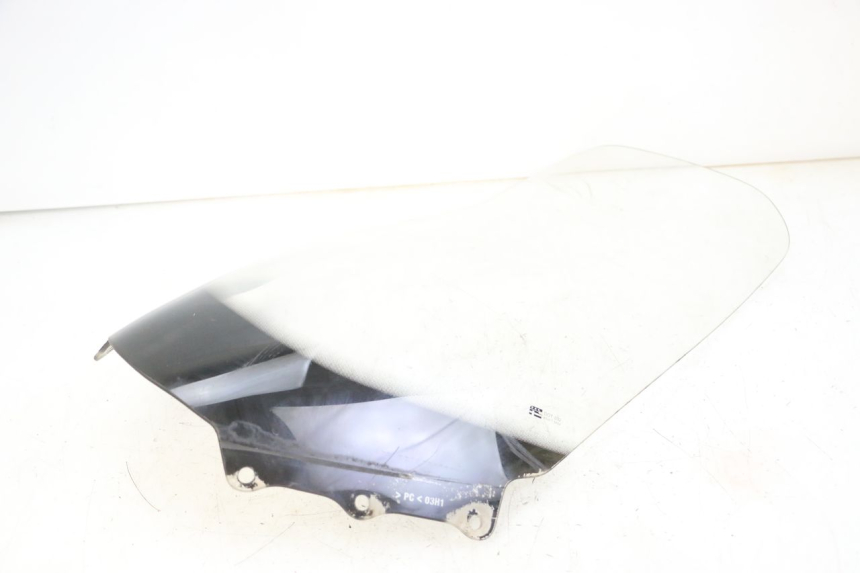 photo de WINDSCHERM SUZUKI BURGMAN 125 (2015 - 2017) - Bevestigingspunten