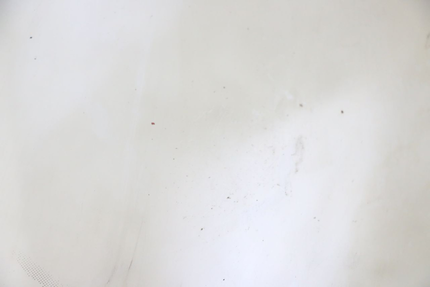 photo de WINDSCHERM SUZUKI UH BURGMAN 125 (2002 - 2006) - Detail van het onderdeel