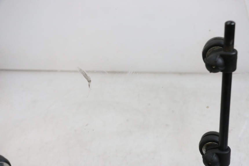 photo de WINDSCHERM BEELINE VELOCE 4T 50 (2011 - 2020) - Zoom op gebruiksstaat