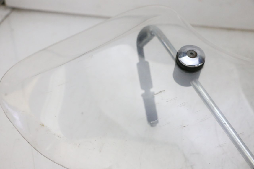 photo de WINDSCHERM PIAGGIO VESPA GTS SUPER IE 125 (2009 - 2016) - Markeringen en referenties