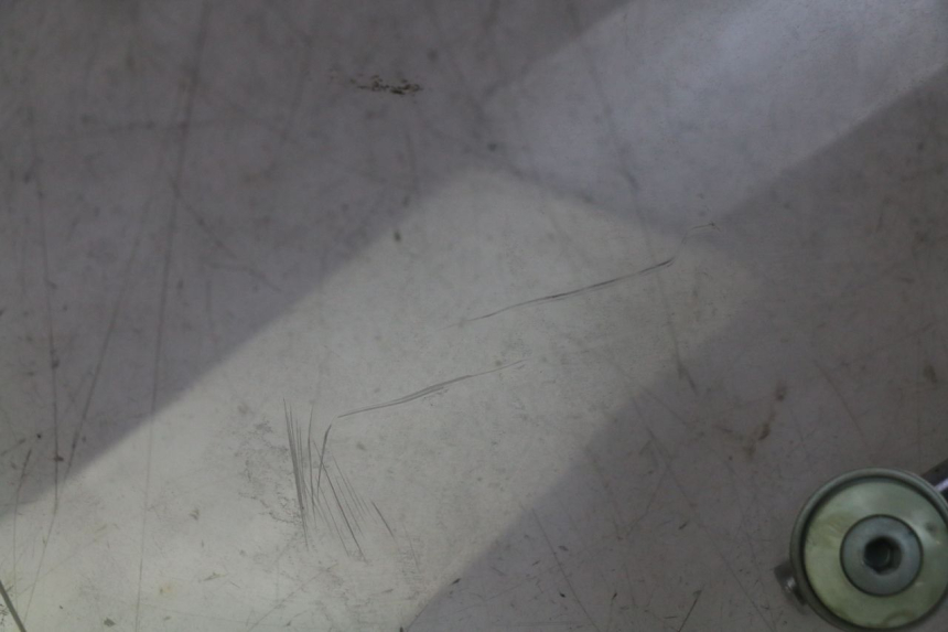 photo de WINDSCHERM PIAGGIO VESPA SPRINT 2T 50 (2014 - 2018) - Markeringen en referenties