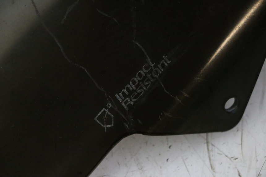 photo de WINDSCHERM YAMAHA X-MAX XMAX 125 (2010 - 2013) - Bevestigingspunten