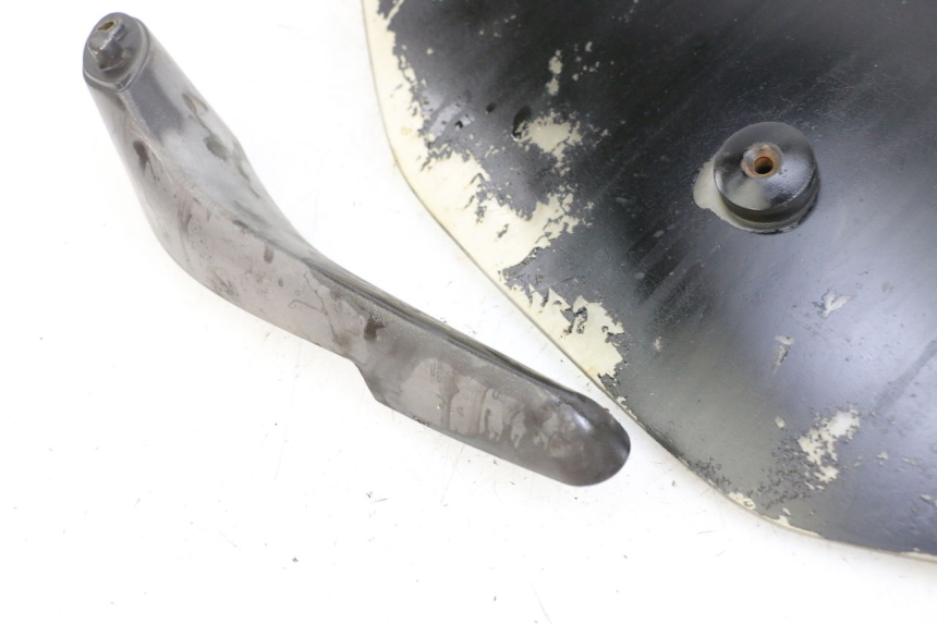 photo de WINDSCHERM PIAGGIO X9 125 (2000 - 2003) - Bevestigingspunten