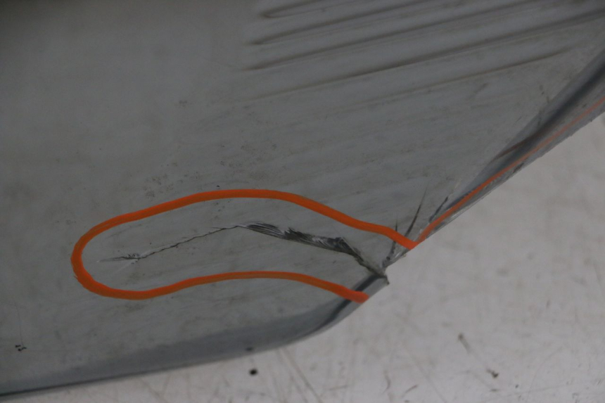 photo de WINDSCHERM YAMAHA X-MAX XMAX ABS 250 (2010 - 2014) - Zoom op componenten