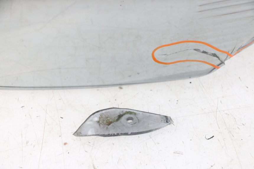 photo de WINDSCHERM YAMAHA X-MAX XMAX ABS 250 (2010 - 2014) - Focus op structuur