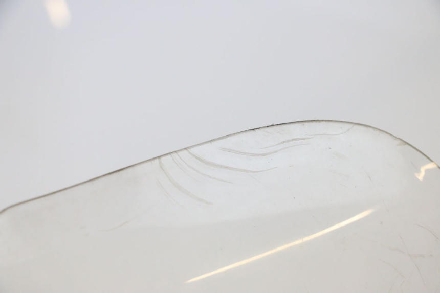 photo de WINDSCHERM YAMAHA YP MAJESTY 125 (1998 - 2001) - Kenmerkende details