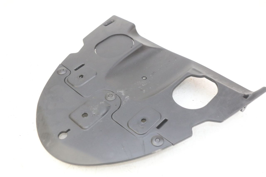 photo de ACHTERWIELBEUGEL KYMCO AGILITY 16+ 4T 50 (2018 - 2023) - Hoofdaanzicht