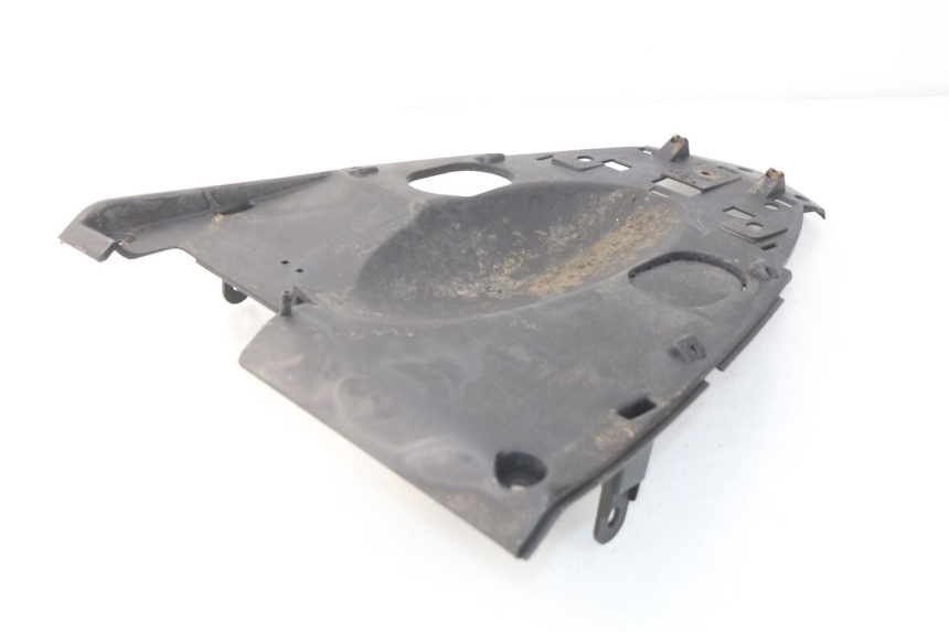 photo de ACHTERWIELBEUGEL KYMCO AGILITY CITY 4T 50 (2008 - 2016) - Hoofdaanzicht