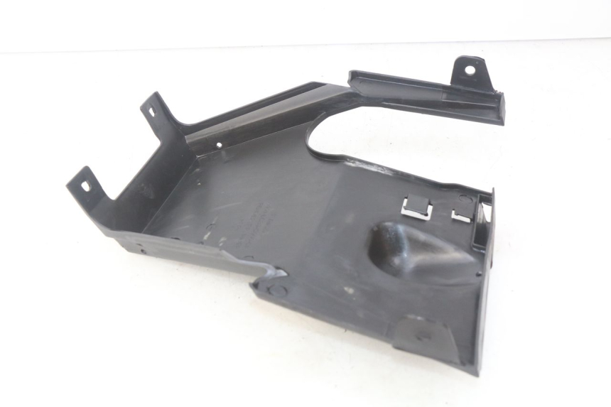 photo de ACHTERWIELBEUGEL KYMCO AGILITY DELIVERY 4T 50 (2018 - 2023) - Detail van het onderdeel