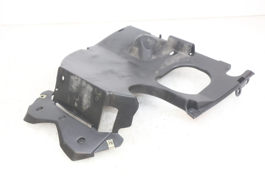 photo de ACHTERWIELBEUGEL KYMCO AGILITY NAKED RENOUVO 2T 50 (2011 - 2018) - Technische close-up