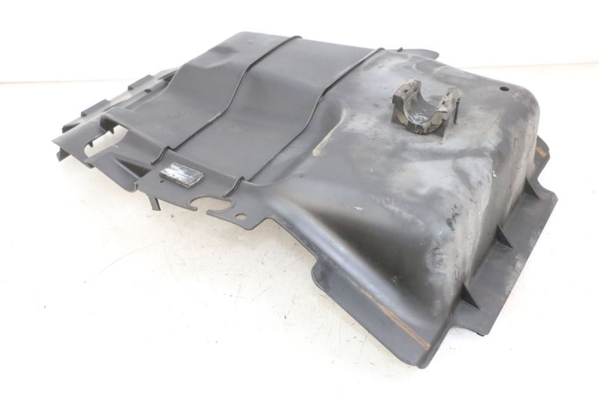 photo de ACHTERWIELBEUGEL SUZUKI BURGMAN 650 (2013 - 2020) - Andere kijkhoek