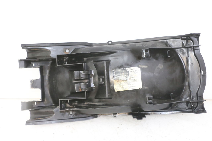 photo de ACHTERWIELBEUGEL HONDA CBF 500 (2004 - 2007) - Detail van het onderdeel