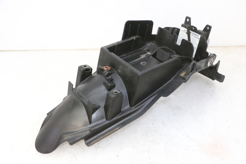 photo de ACHTERWIELBEUGEL HONDA CBF 125 (2009 - 2015) - Detail van het onderdeel