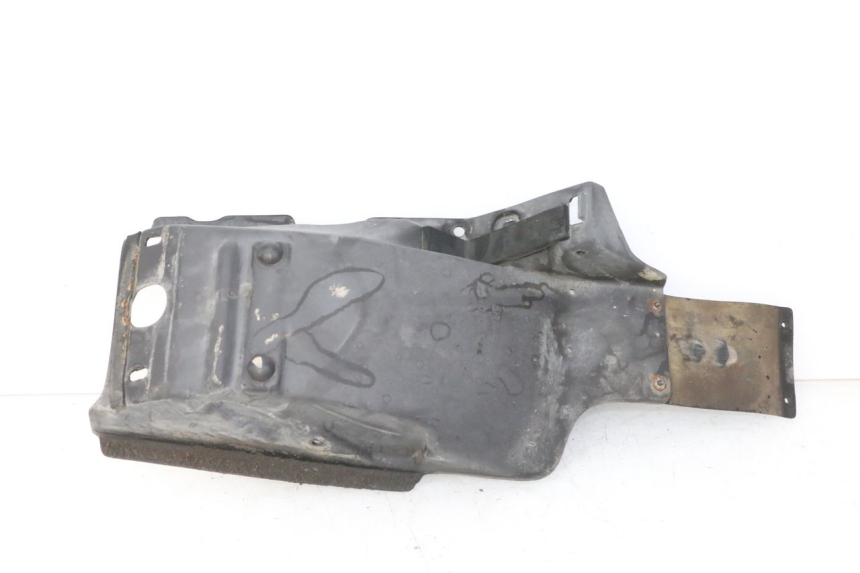 photo de ACHTERWIELBEHUIZING APRILIA ETX 125 (1998 - 2002) - Andere kijkhoek